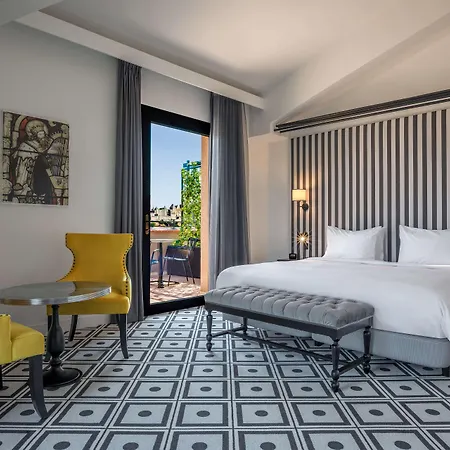 Hotel Du Roi & By Sowell Collection 5*