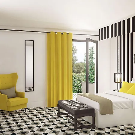 Hotel Du Roi & By Sowell Collection