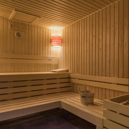 Du Roi & By Sowell Collection 5* Carcasona