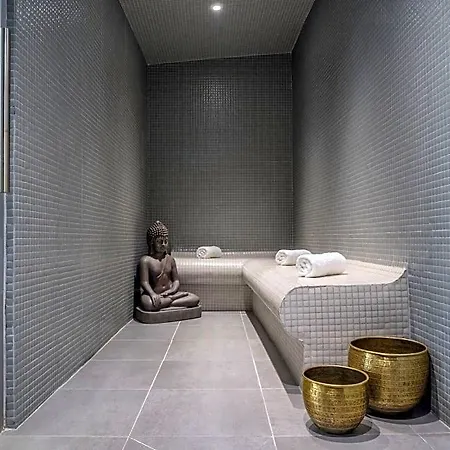 Hotel Du Roi & By Sowell Collection 5*