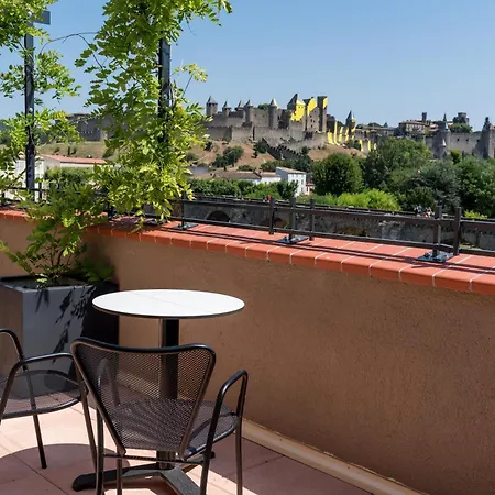 Hotel Du Roi & By Sowell Collection