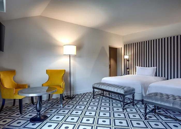 فندق Du Roi & By Sowell Collection 5*