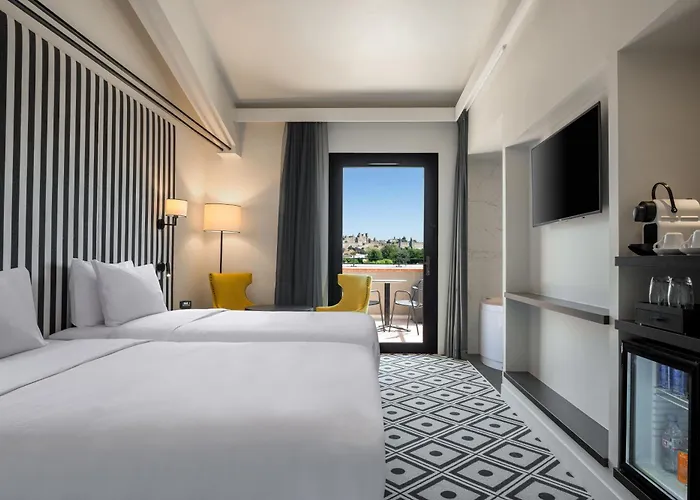 Du Roi & By Sowell Collection 5* Carcassone