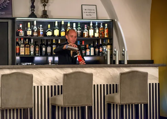 Du Roi & By Sowell Collection 5*