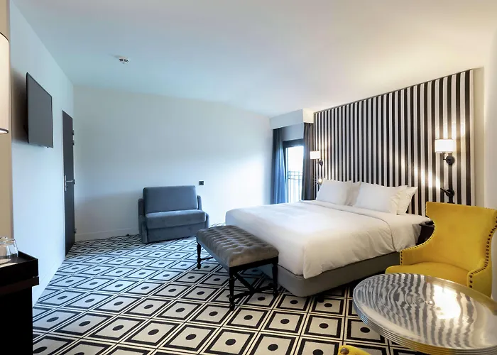 Du Roi & By Sowell Collection Καρκασόν