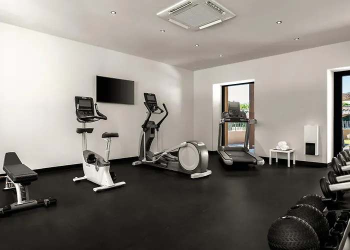 Du Roi & By Sowell Collection