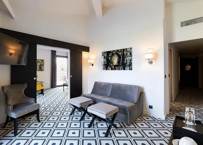 Ξενοδοχείο Du Roi & By Sowell Collection Καρκασόν