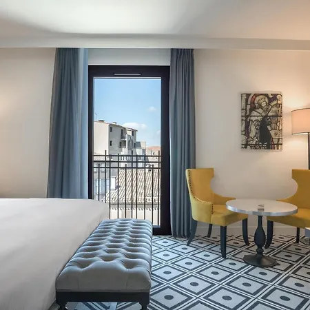 Du Roi & By Sowell Collection 5* Carcassone